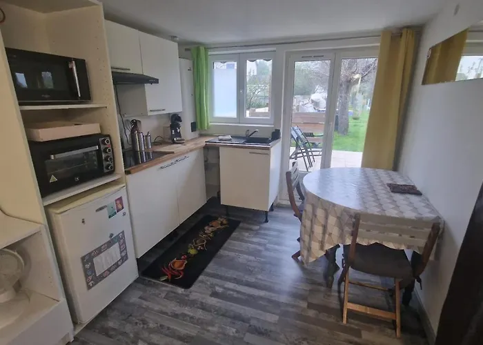 Studio Marmotte, Quartier Marais, Terrasse En Rez De Jardin, Matelas Confort