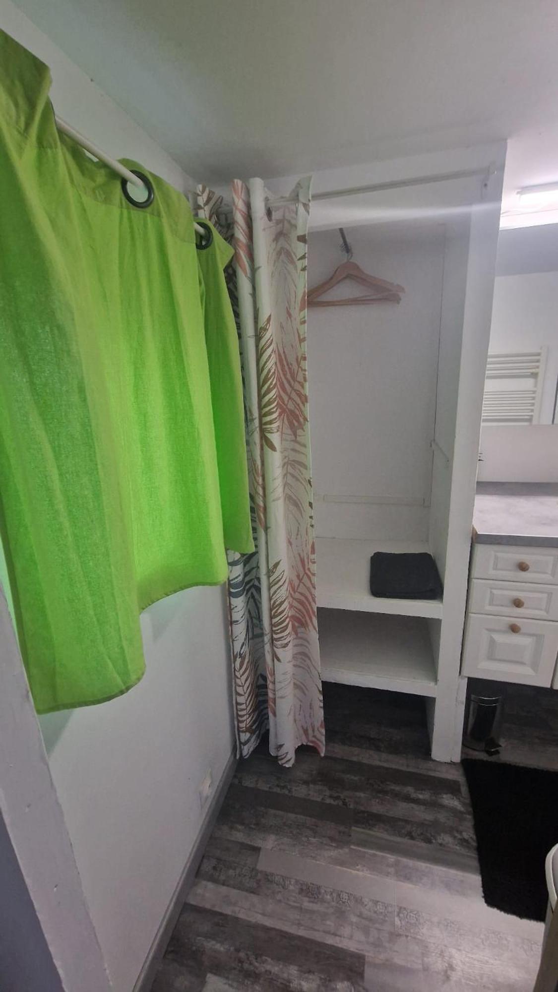 Apartment Marmotte, Quartier Marais, Terrasse En Rez De Jardin, Matelas Confort *
